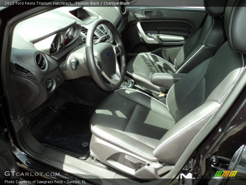 Tuxedo Black / Charcoal Black 2013 Ford Fiesta Titanium Hatchback