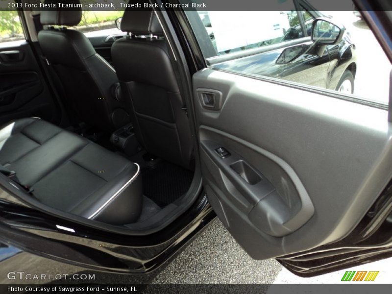 Tuxedo Black / Charcoal Black 2013 Ford Fiesta Titanium Hatchback