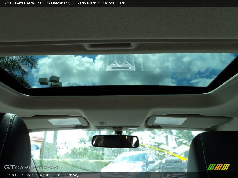 Tuxedo Black / Charcoal Black 2013 Ford Fiesta Titanium Hatchback