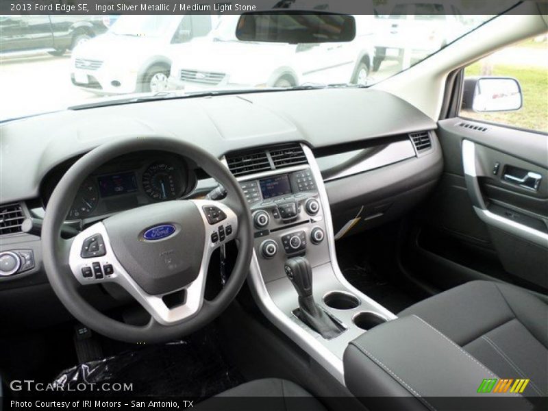 Ingot Silver Metallic / Medium Light Stone 2013 Ford Edge SE