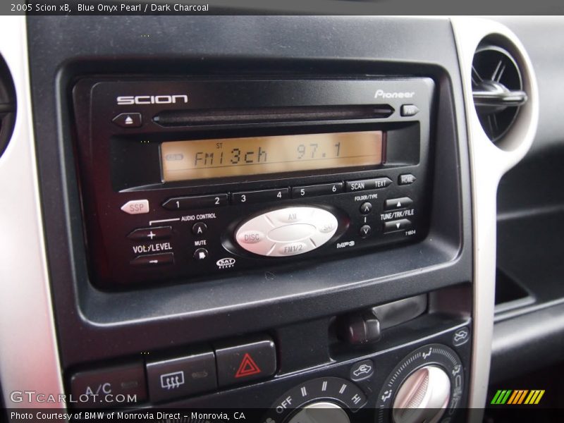 Blue Onyx Pearl / Dark Charcoal 2005 Scion xB