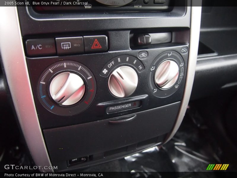Blue Onyx Pearl / Dark Charcoal 2005 Scion xB