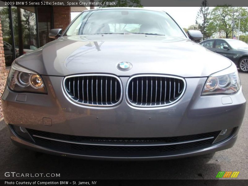 Space Grey Metallic / Black 2009 BMW 5 Series 528xi Sedan
