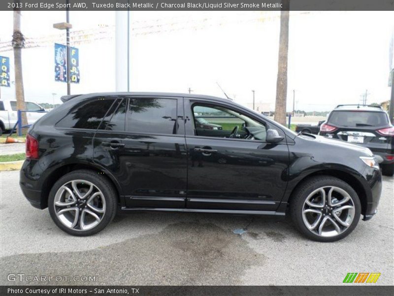 Tuxedo Black Metallic / Charcoal Black/Liquid Silver Smoke Metallic 2013 Ford Edge Sport AWD