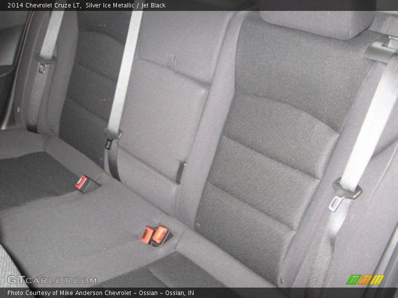 Silver Ice Metallic / Jet Black 2014 Chevrolet Cruze LT