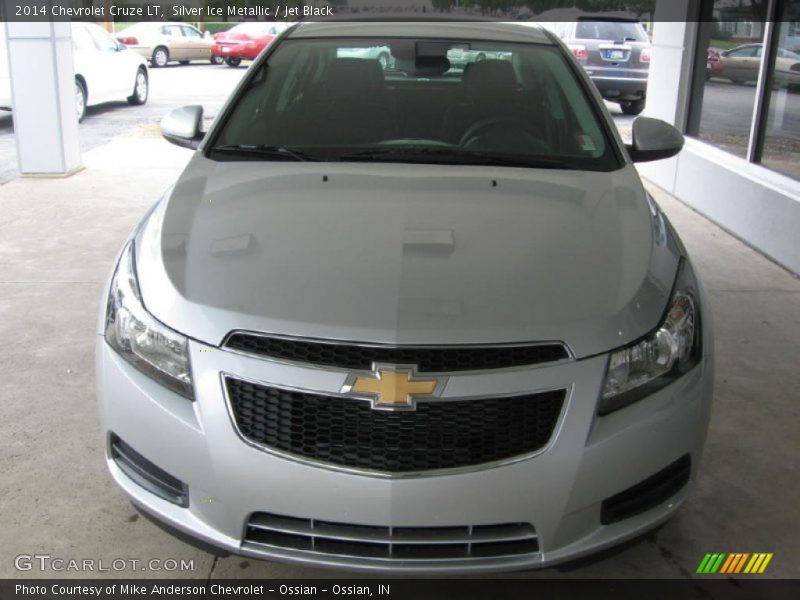 Silver Ice Metallic / Jet Black 2014 Chevrolet Cruze LT