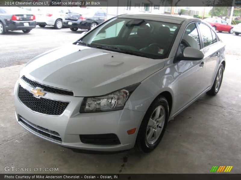 Silver Ice Metallic / Jet Black 2014 Chevrolet Cruze LT