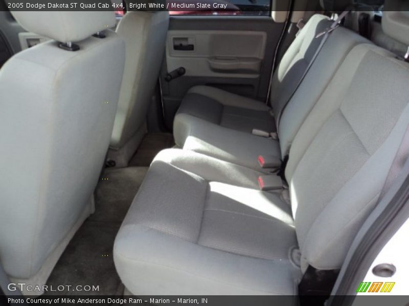 Bright White / Medium Slate Gray 2005 Dodge Dakota ST Quad Cab 4x4