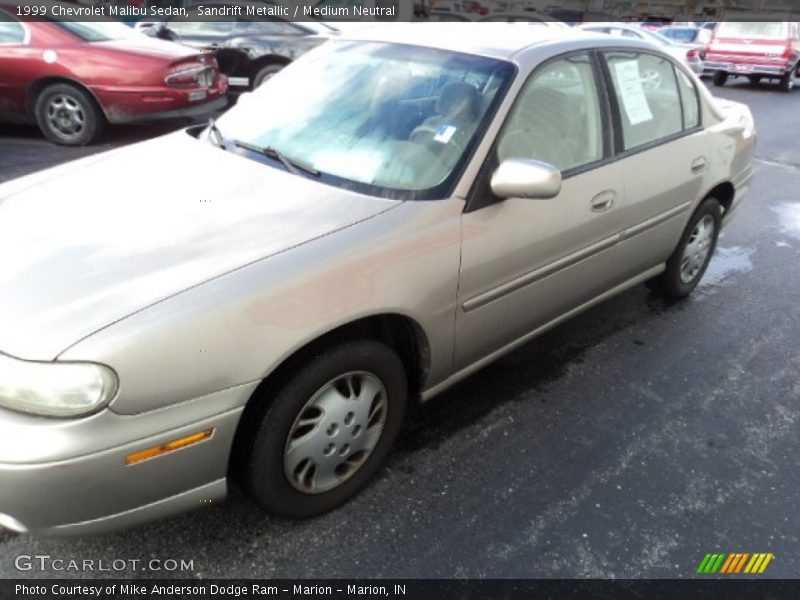 Sandrift Metallic / Medium Neutral 1999 Chevrolet Malibu Sedan