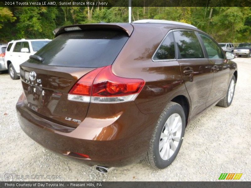 Sunset Bronze Mica / Ivory 2014 Toyota Venza LE AWD