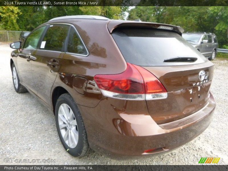 Sunset Bronze Mica / Ivory 2014 Toyota Venza LE AWD
