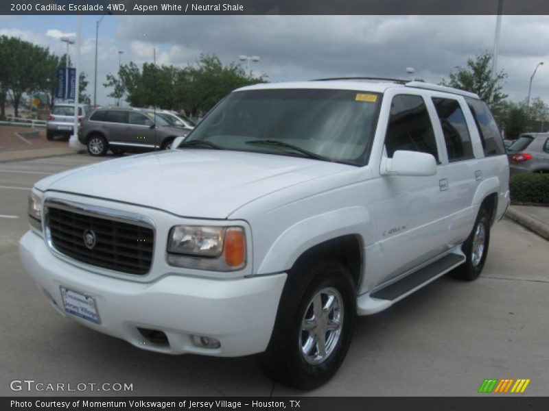 Aspen White / Neutral Shale 2000 Cadillac Escalade 4WD