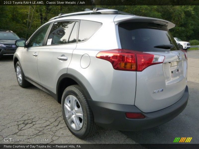 Classic Silver Metallic / Ash 2013 Toyota RAV4 LE AWD