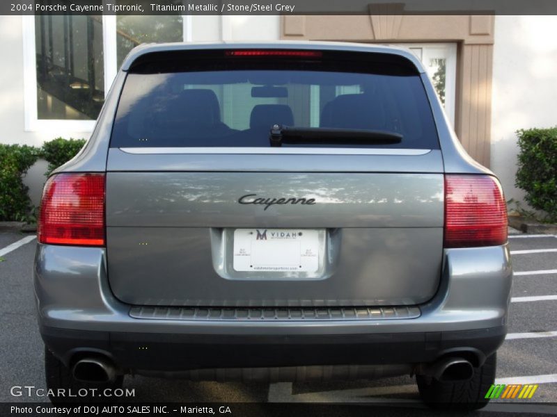 Titanium Metallic / Stone/Steel Grey 2004 Porsche Cayenne Tiptronic