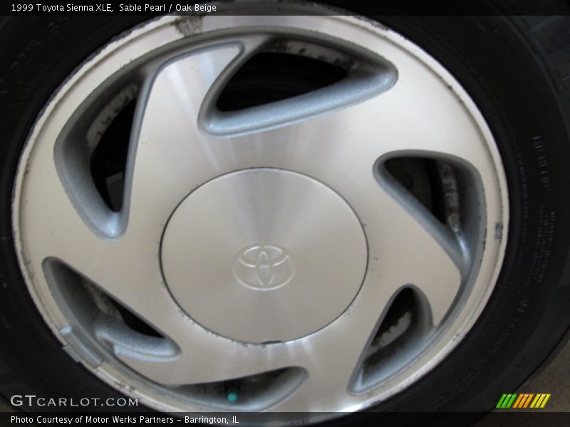 Sable Pearl / Oak Beige 1999 Toyota Sienna XLE