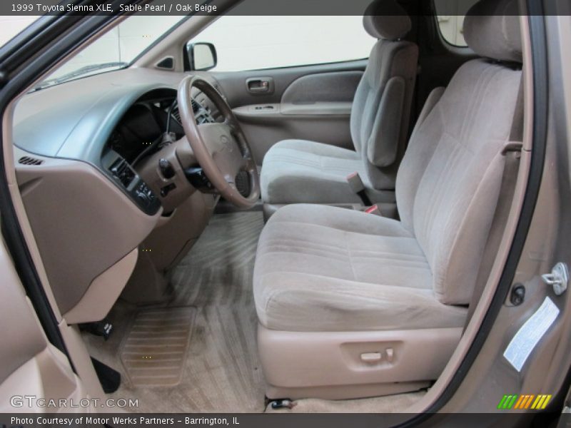 Sable Pearl / Oak Beige 1999 Toyota Sienna XLE