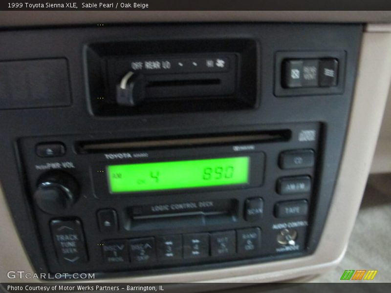 Sable Pearl / Oak Beige 1999 Toyota Sienna XLE