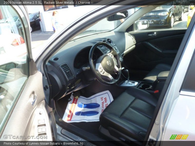 Radiant Silver Metallic / Charcoal 2009 Nissan Altima 2.5 SL