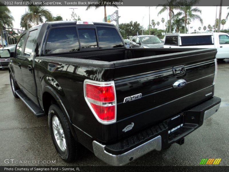 Tuxedo Black Metallic / Pale Adobe 2012 Ford F150 Lariat SuperCrew