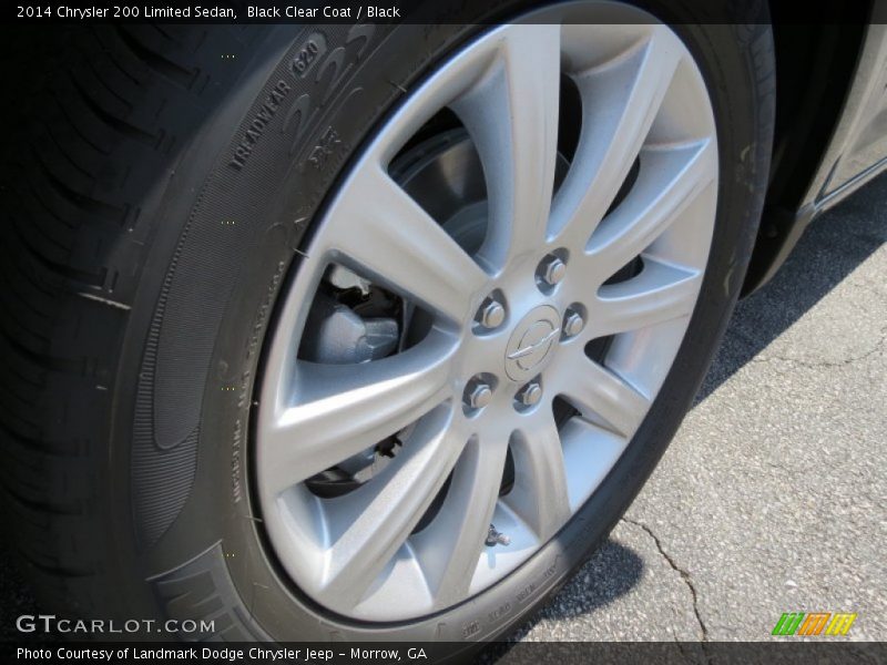 Black Clear Coat / Black 2014 Chrysler 200 Limited Sedan