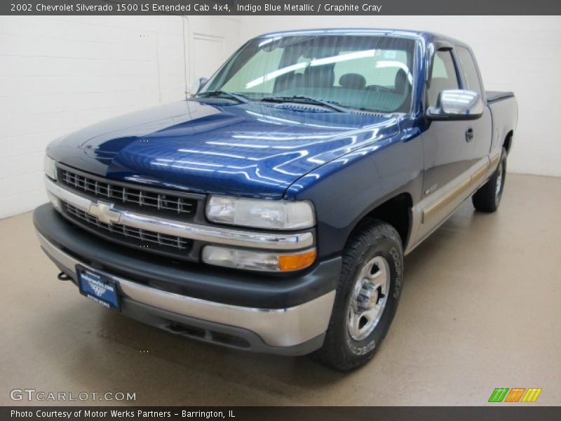 Indigo Blue Metallic / Graphite Gray 2002 Chevrolet Silverado 1500 LS Extended Cab 4x4