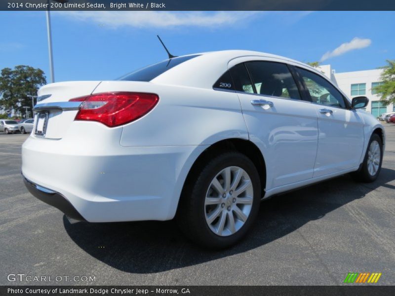 Bright White / Black 2014 Chrysler 200 Limited Sedan