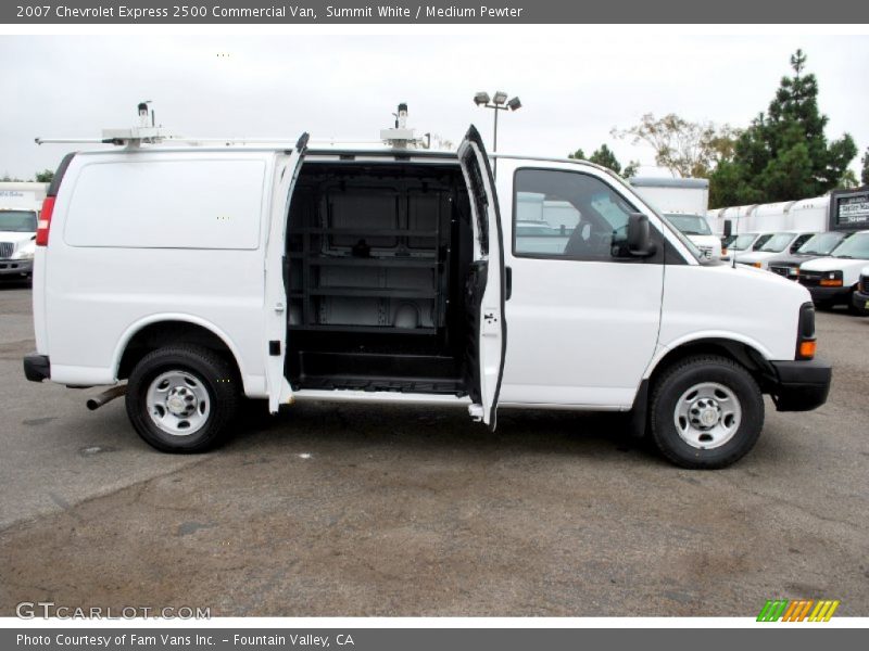 Summit White / Medium Pewter 2007 Chevrolet Express 2500 Commercial Van