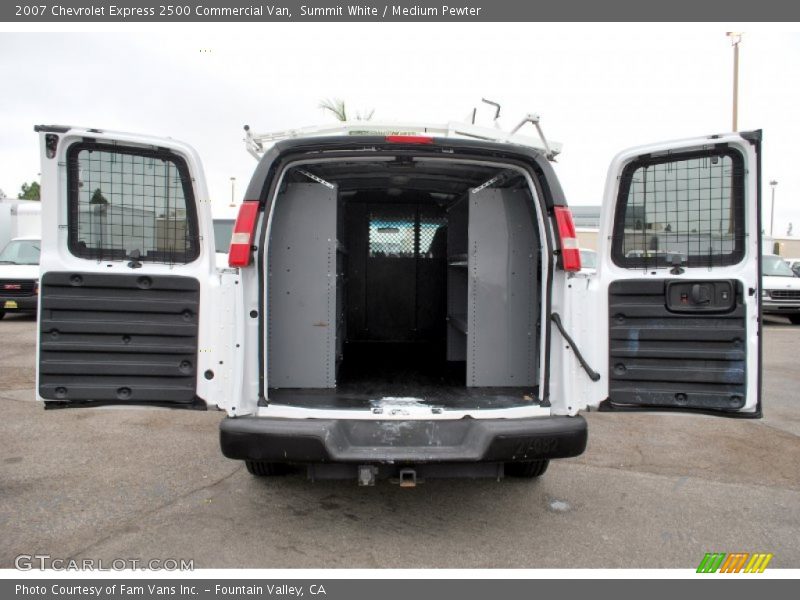 Summit White / Medium Pewter 2007 Chevrolet Express 2500 Commercial Van