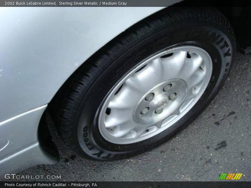 Sterling Silver Metallic / Medium Gray 2002 Buick LeSabre Limited