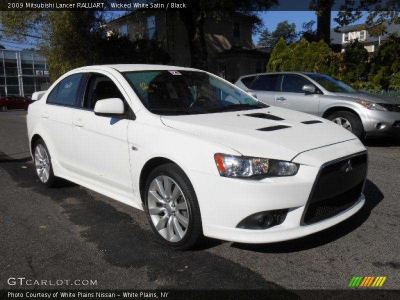 Front 3/4 View of 2009 Lancer RALLIART