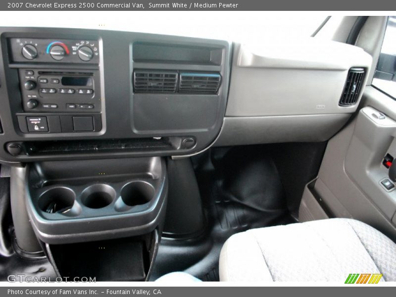 Summit White / Medium Pewter 2007 Chevrolet Express 2500 Commercial Van