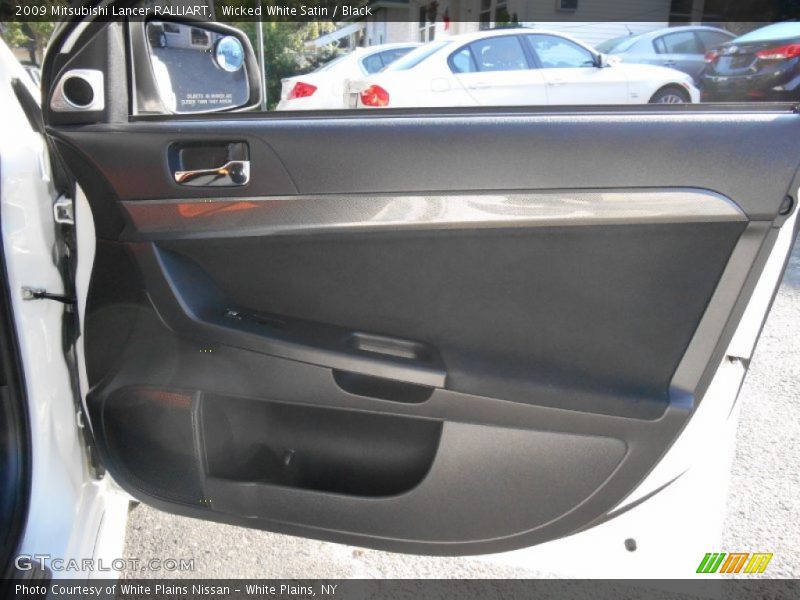 Wicked White Satin / Black 2009 Mitsubishi Lancer RALLIART
