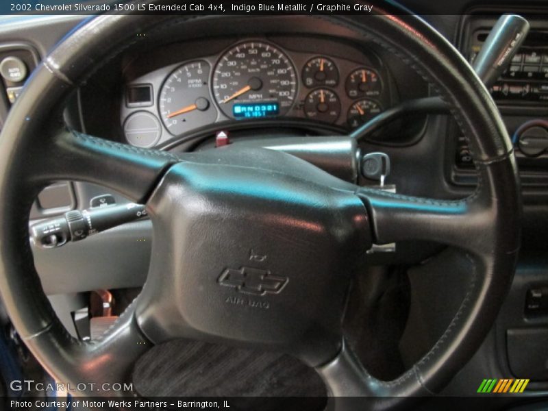 Indigo Blue Metallic / Graphite Gray 2002 Chevrolet Silverado 1500 LS Extended Cab 4x4