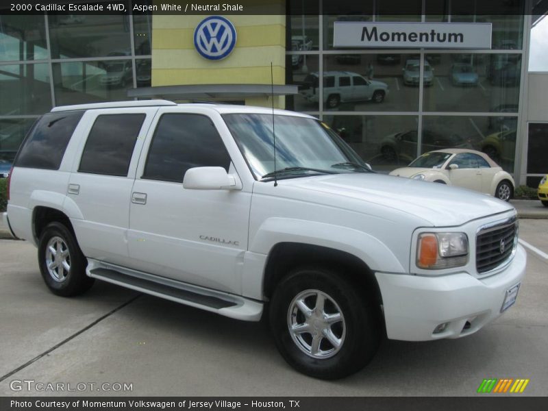 Aspen White / Neutral Shale 2000 Cadillac Escalade 4WD