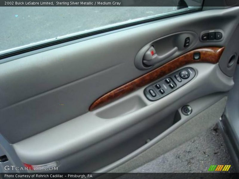 Sterling Silver Metallic / Medium Gray 2002 Buick LeSabre Limited