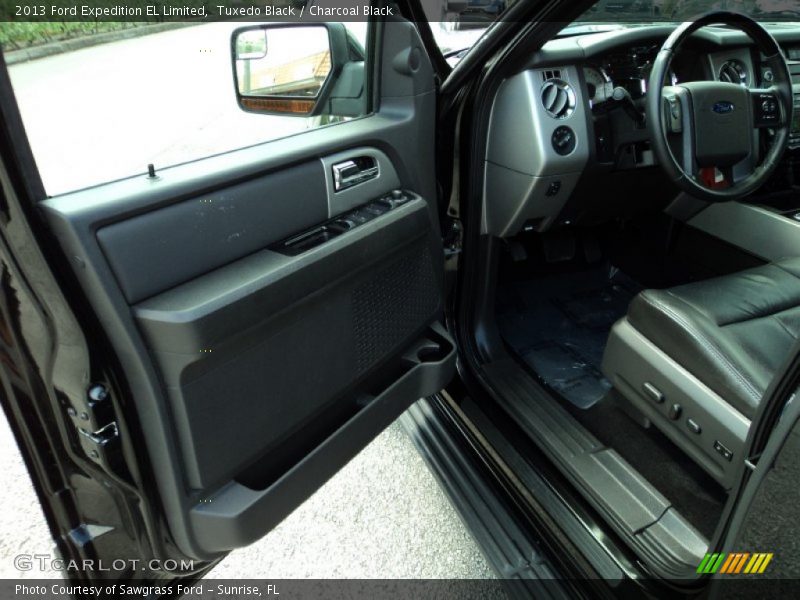 Tuxedo Black / Charcoal Black 2013 Ford Expedition EL Limited