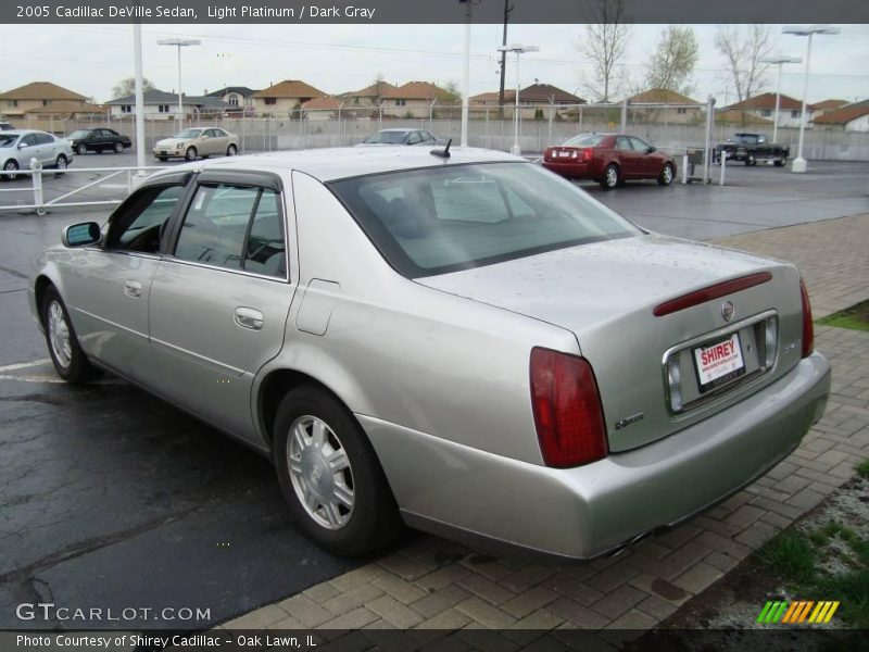 Light Platinum / Dark Gray 2005 Cadillac DeVille Sedan