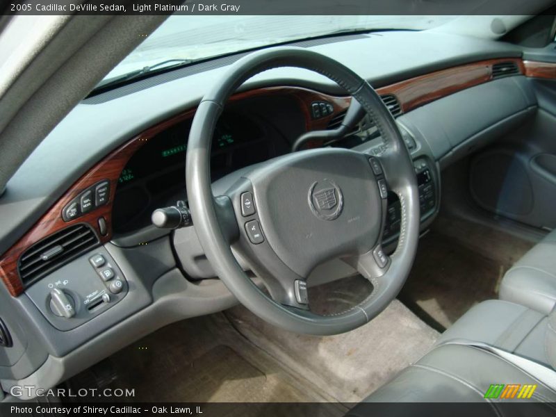 Light Platinum / Dark Gray 2005 Cadillac DeVille Sedan