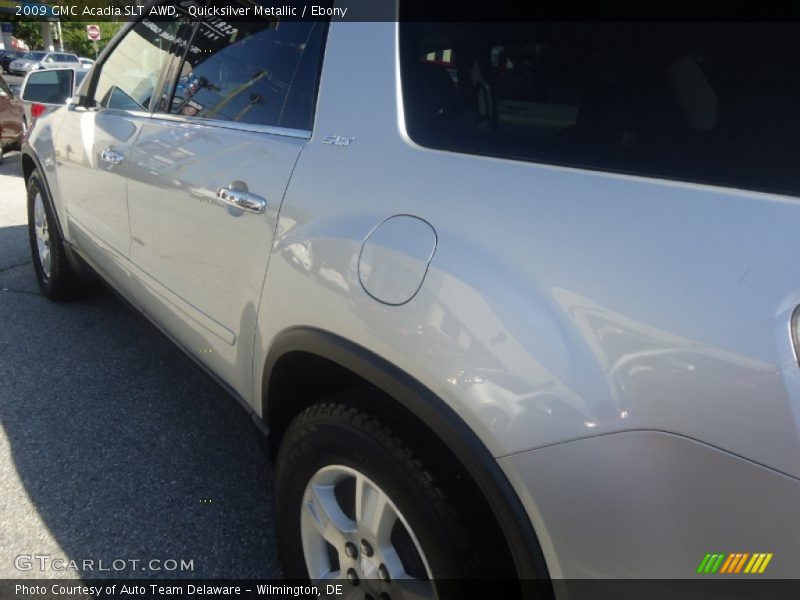 Quicksilver Metallic / Ebony 2009 GMC Acadia SLT AWD