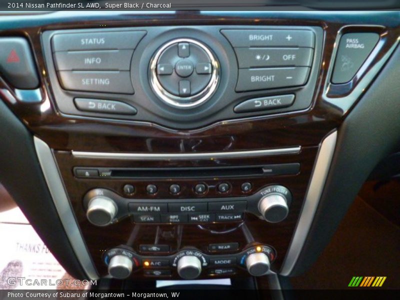 Super Black / Charcoal 2014 Nissan Pathfinder SL AWD