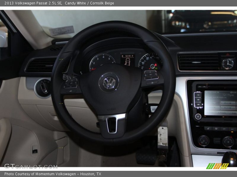 Candy White / Cornsilk Beige 2013 Volkswagen Passat 2.5L SE