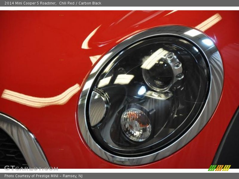 Chili Red / Carbon Black 2014 Mini Cooper S Roadster