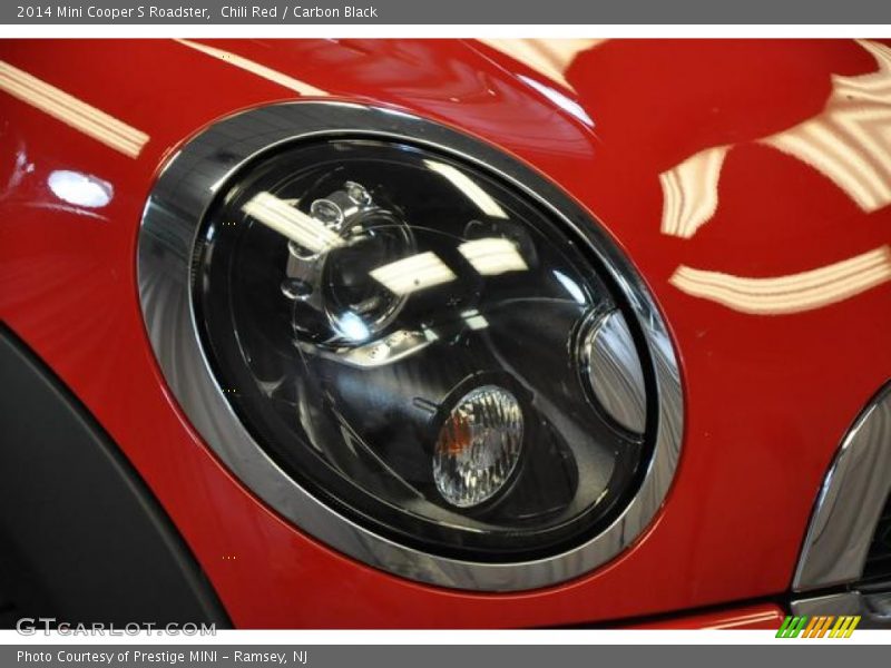 Chili Red / Carbon Black 2014 Mini Cooper S Roadster