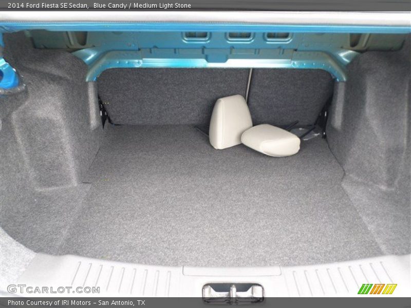 Blue Candy / Medium Light Stone 2014 Ford Fiesta SE Sedan