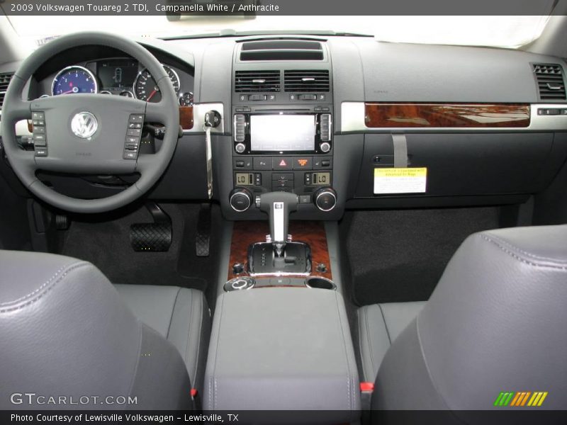 Campanella White / Anthracite 2009 Volkswagen Touareg 2 TDI