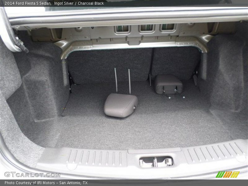 Ingot Silver / Charcoal Black 2014 Ford Fiesta S Sedan