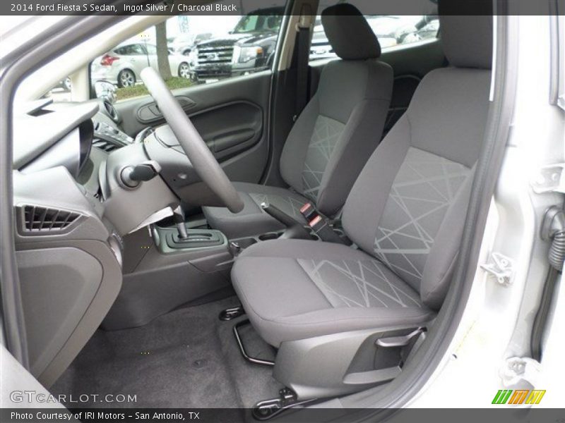 Ingot Silver / Charcoal Black 2014 Ford Fiesta S Sedan