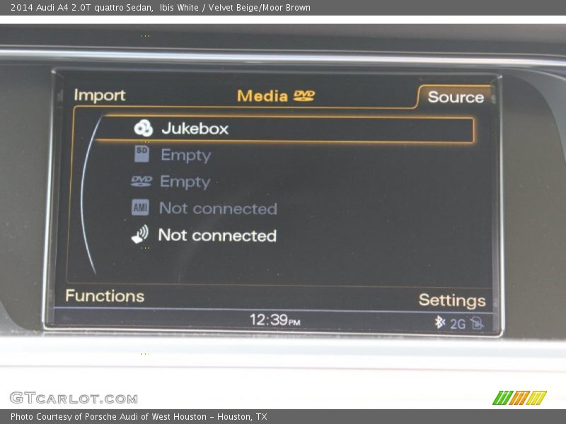 Ibis White / Velvet Beige/Moor Brown 2014 Audi A4 2.0T quattro Sedan