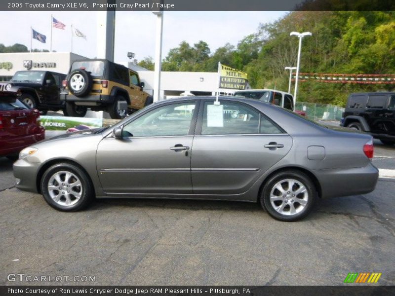 Phantom Gray Pearl / Taupe 2005 Toyota Camry XLE V6