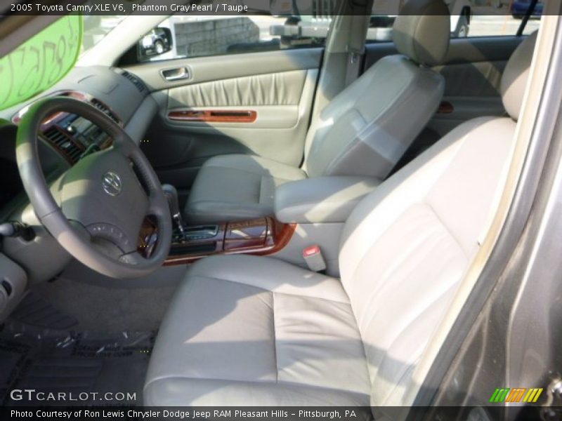 Phantom Gray Pearl / Taupe 2005 Toyota Camry XLE V6
